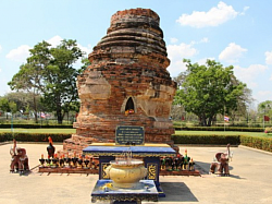 พระบรมราชานุสาวรีย์สมเด็จพระนเรศวรมหาราช