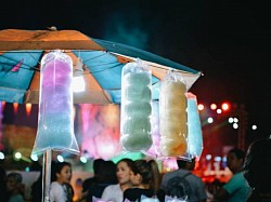 ตลาดริมน้ำนครสวรรค์